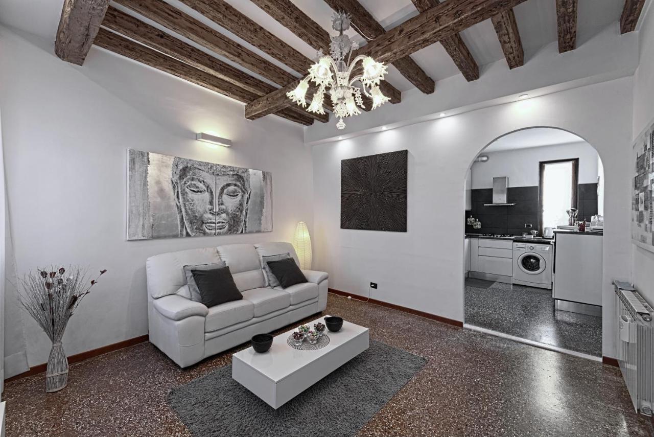 Ca' Alessandro Apartment Venesia Bagian luar foto