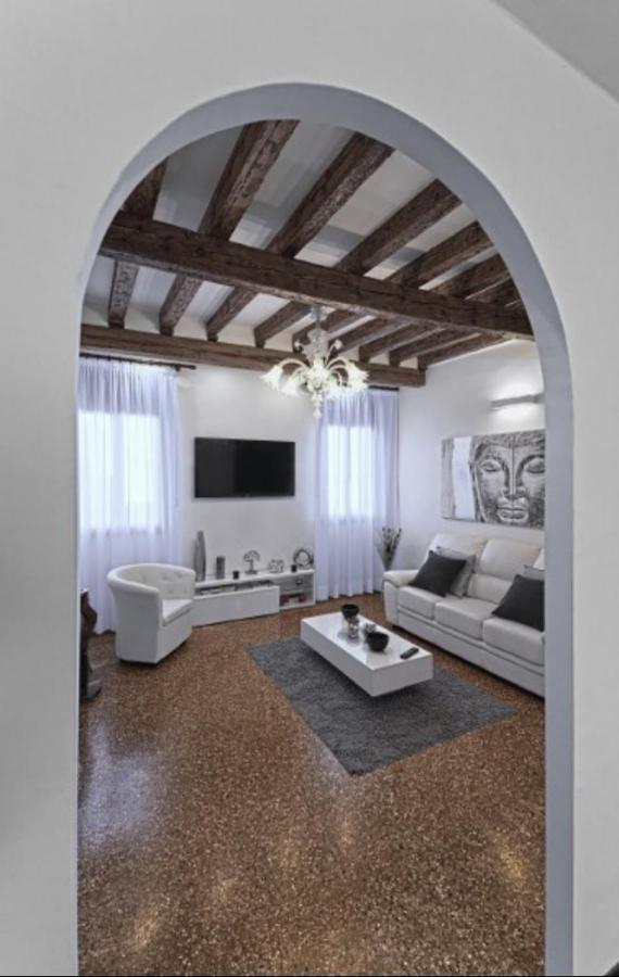 Ca' Alessandro Apartment Venesia Bagian luar foto